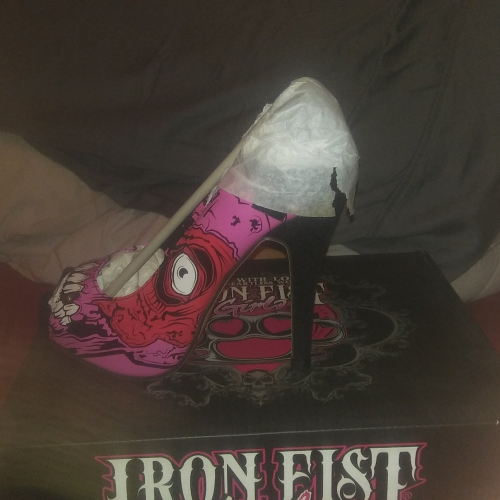 Iron fist gold digger zombie platforms